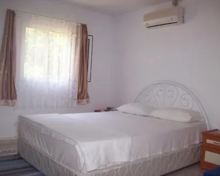 Izci Apart Çıralı